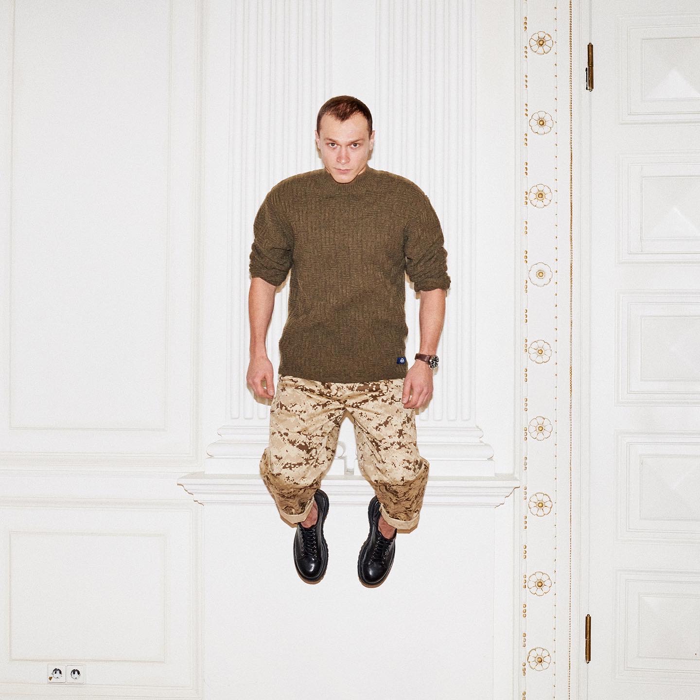 Фото проекта YURIY BORISOV HELLO!
